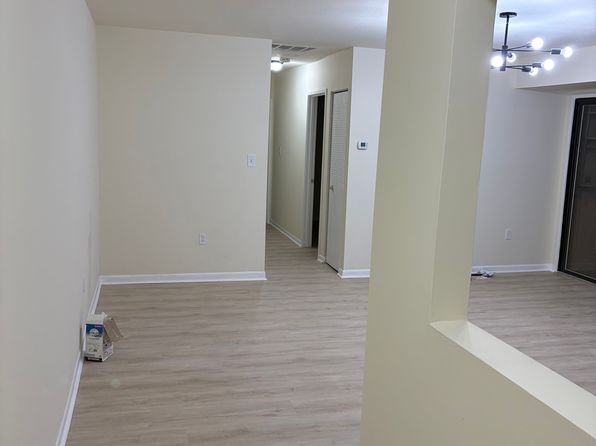5868 Thunder Hill Rd Unit C2