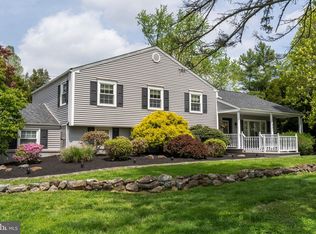 901 Monte Vista Dr, West Chester, PA 19380