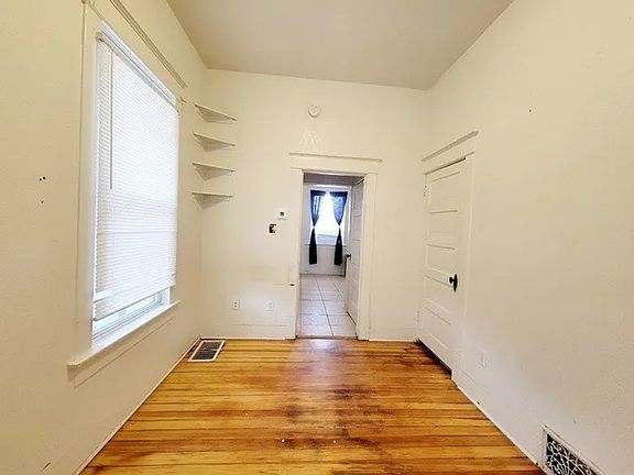 4th image of 2304 N Grand Ave Unit C