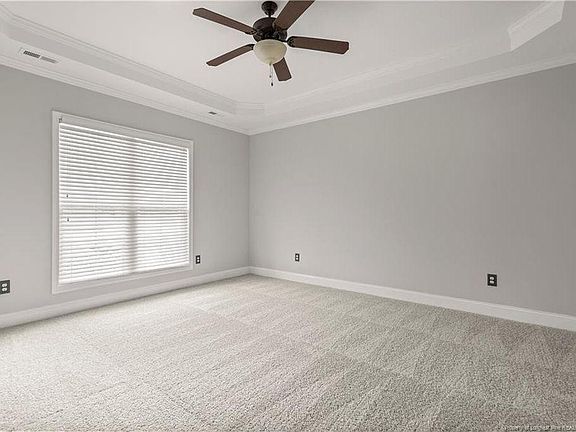5th image of 4900 Arbor Rd