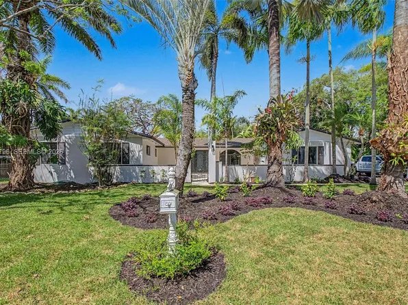 17050 SW 83rd Ave, Palmetto Bay, FL 33157