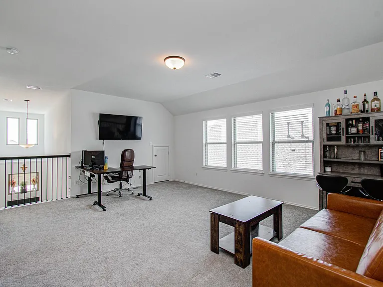 4722 Crest Hill Dr — Photo 33