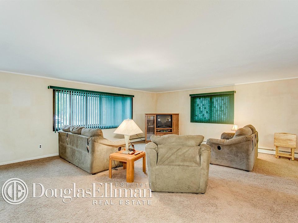 1st image of 51 Joan Ave