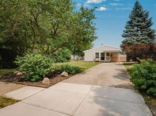 880 Mark Pl, Columbus, OH 43204