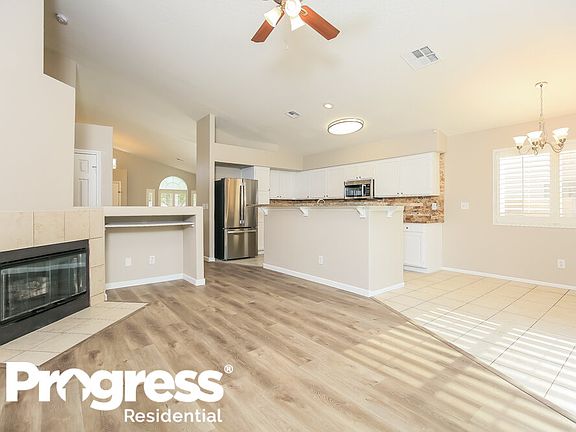 5th image of 7421 Tamarind Ave