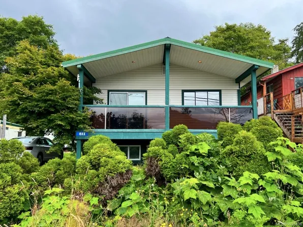 811 Oceanview Dr, Queen Charlotte, BC V0T 1S0