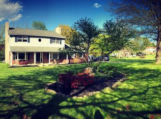 65 Springhouse Ln, Pottstown, PA 19465