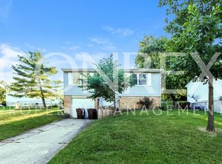 215 Belair Cir, Florence, KY 41042