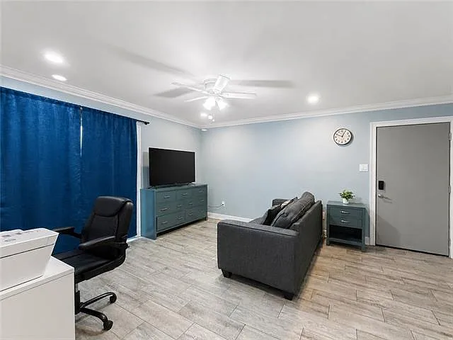 4833 Zenith St #2 — Photo 4