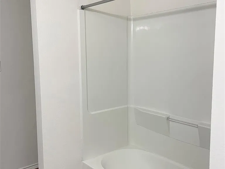 2831 Sockeye Dr — Photo 12