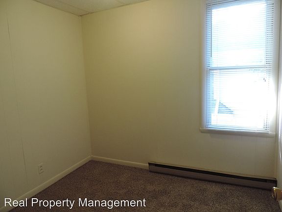 5th image of 1003 Church St APT 3