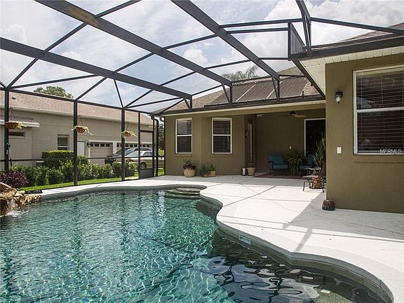 4th image of 16813 Florence View Dr