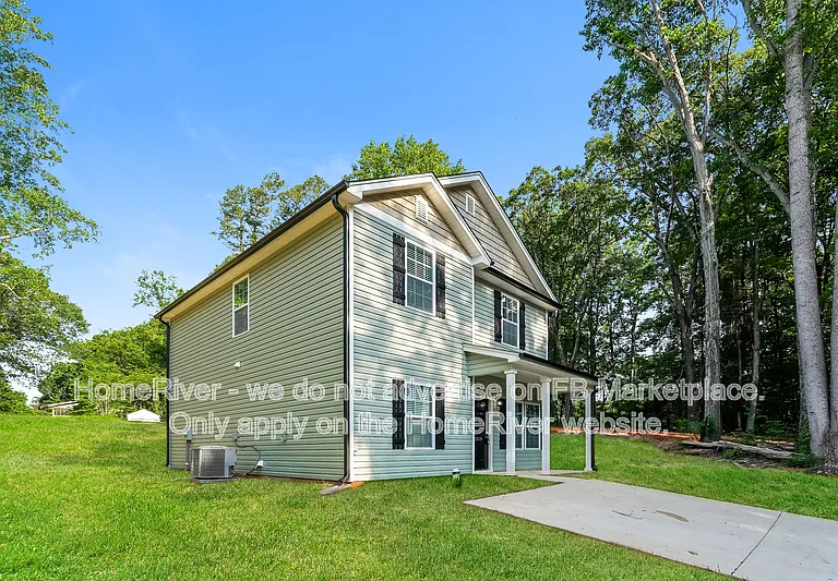 3350 Cardinal St — Photo 2