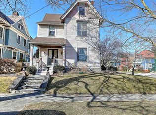 76 Humboldt Ave, Providence, RI 02906