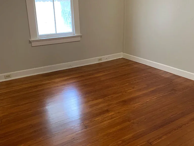1030 Broadway St #B — Photo 12