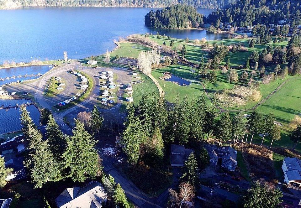 1st image of 12 Marina Dr