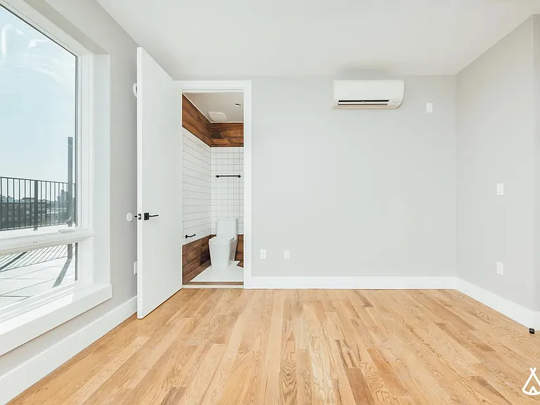 1516 Fulton St #2C — Photo 5