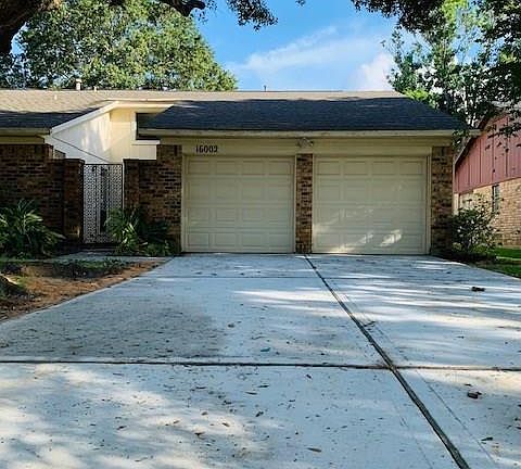 2nd image of 16002 Havenhurst Dr