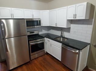 191 Maverick St APT 2L, Boston, MA 02128