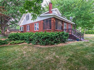 33 S Mayhew St, New Buffalo, MI 49117