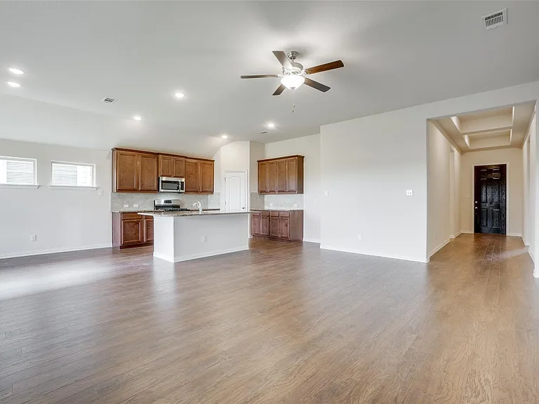 16625 Hidden Cove Dr — Photo 7