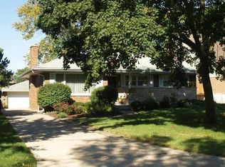 5420 Lawn Ave, Western Springs, IL
