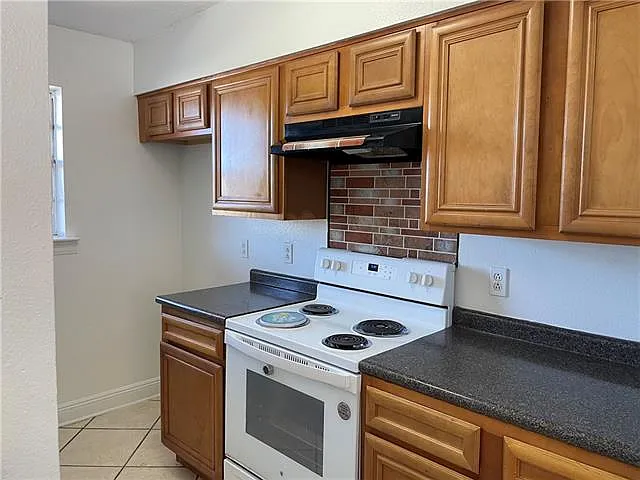 1020 Saint Julien Dr #104 — Photo 5