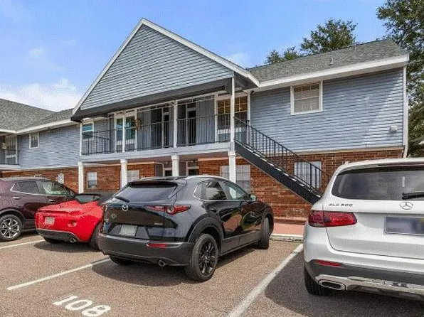 200 Countryclub Drive #108, Largo, FL 33771