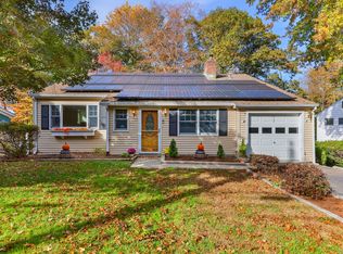 113 Wood Ridge Dr, Stamford, CT 06905