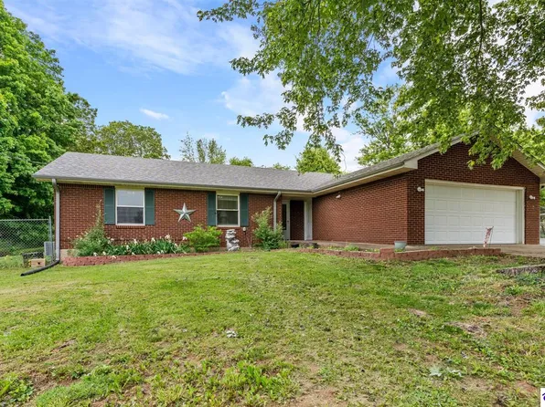 508 Rose Creek Dr, Radcliff, KY 40160