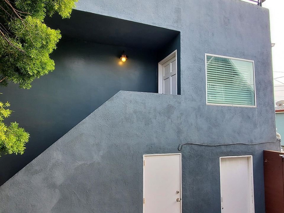 1st image of 46 Thornton Ave #1/2