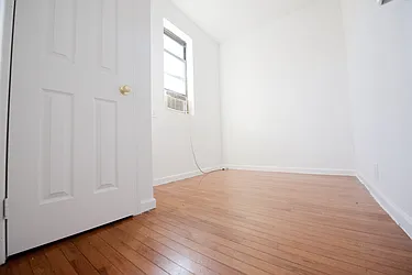 Rented by Nolita Group