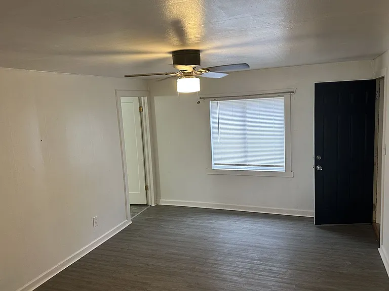 200 E Williamson St #4 — Photo 11