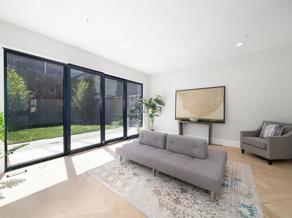 123 Bloomfield St, Hoboken, NJ 07030