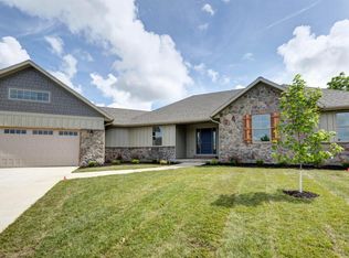 3915 W Tall Pine Ct, Springfield, MO 65810