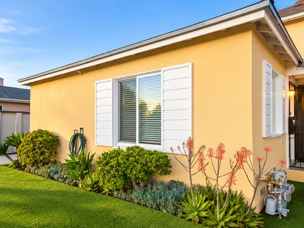 8420 Glider Ave, Los Angeles, CA 90045