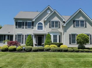 3 Whirlaway Dr, Tinton Falls, NJ 07724