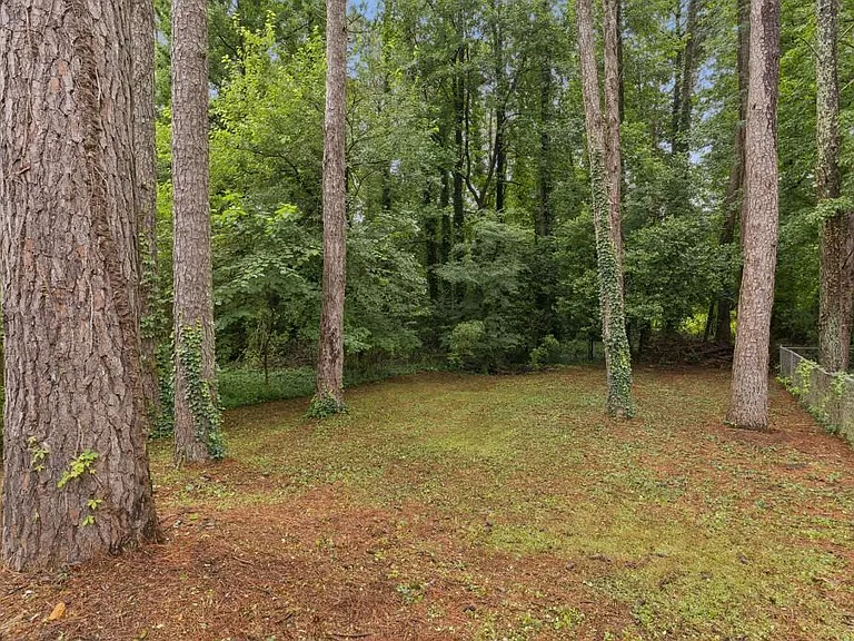 4930 Farmstead Ct NE — Photo 28