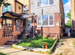 10161 97th St, Ozone Park, NY 11416