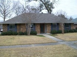 15333 Woodwick Ave, Baton Rouge, LA 70816