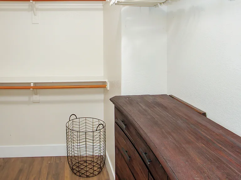 363 W Baylor Ln — Photo 13