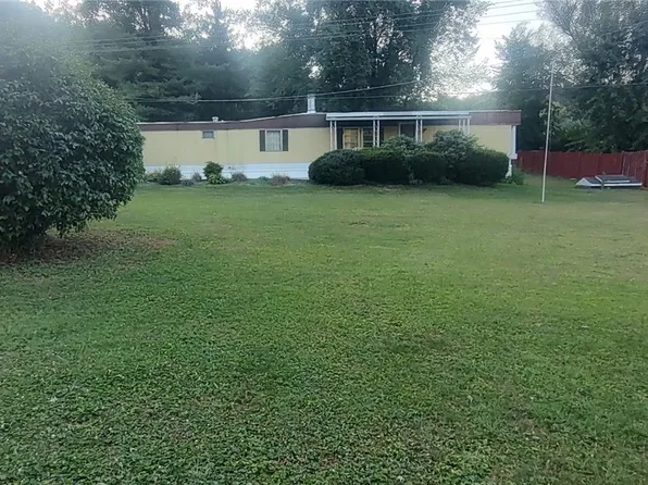 44776 County Road 23, Coshocton, OH 43812