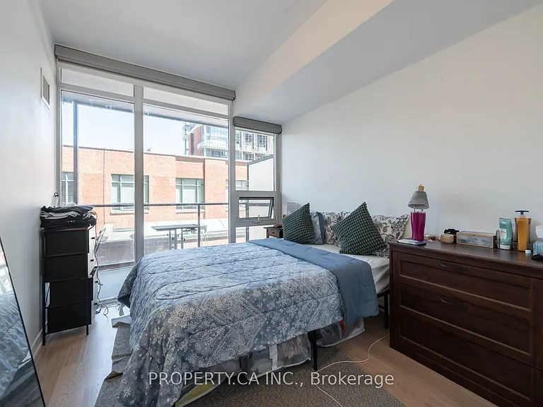 105 George St #303 — Photo 22