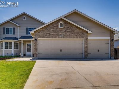 6421 Borough Dr, Colorado Springs, CO, 80923