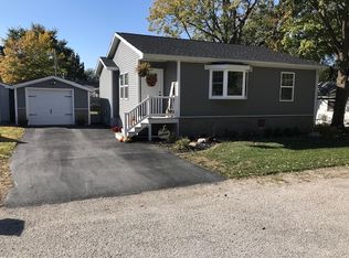 207 Green St, Saint Joseph, IL