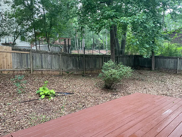 1540 Brookcliff Cir — Photo 2