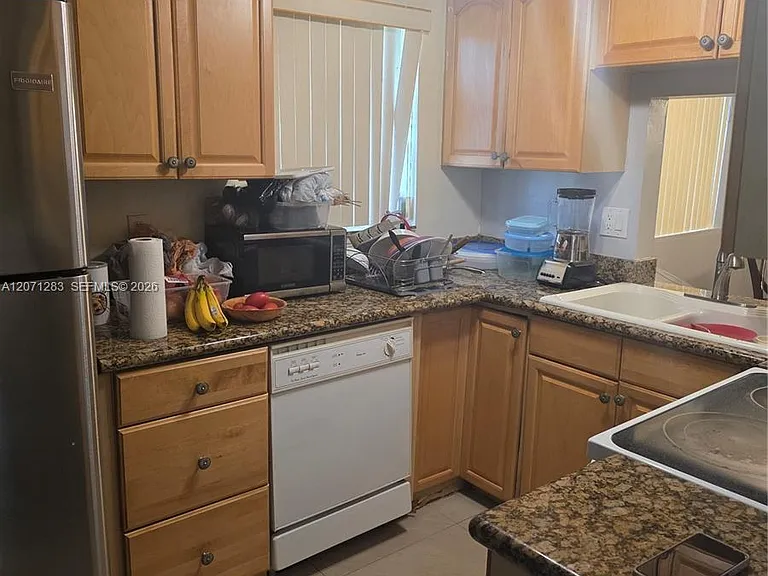 5830 NW 64th Ave #101 — Photo 2