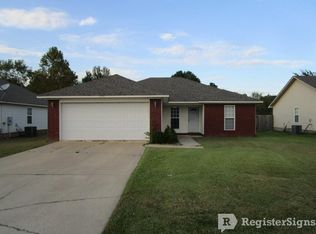 1600 Charles Dr, Jonesboro, AR 72405