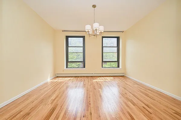 Rented by Compass | media 12