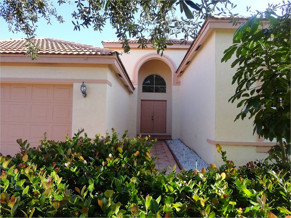 1st image of 1170 Falls Blvd